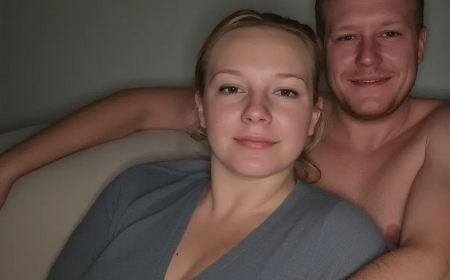 भाई के मोटे लंड से बहन की गीली चूत में धक्के लगे।